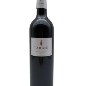 Dégustation : Belle couleur pourpre aux reflets violets. Nez de fruits rouges relevé de notes d’amandes grillées et de vanille. Bouche savoureuse, fruitée et onctueuse. Finale agréable. Accords mets et vins : Idéal avec des entrées froides, de la charcuterie, des viandes grillées. Garde : A boire dès maintenant, se dégustera pendant 2 ans. Température de service : 14 à 16°C Médaille d’or Concours International de Lyon 2020